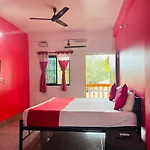 Marina Guest House